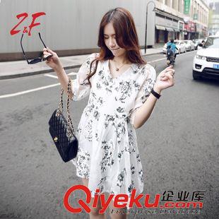 5.7 新品2015夏裝上新韓版時(shí)尚顯瘦印花雪紡短袖t恤 女 夏  1074