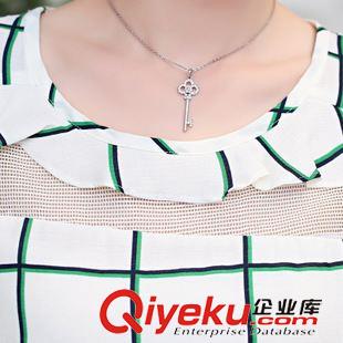 5.17 一件代發(fā) 2015夏季女裝格子短袖 撞色短褲兩件套套裝原始圖片3