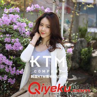 韓國(guó)場(chǎng)景 韓國(guó)KTM場(chǎng)景模特拍照服裝攝影女裝拍攝童裝實(shí)拍拼單拼拍男女模