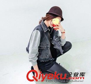 牛仔外套 2015秋季新品 韓版時尚拼接磨皮潮流顯瘦個性女拉絲牛仔外套女裝原始圖片3