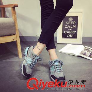 時(shí)尚運(yùn)動(dòng)鞋 新款秀時(shí)刻登山鞋女鞋防水透氣戶外鞋防滑運(yùn)動(dòng)徒步鞋運(yùn)動(dòng)女單鞋原始圖片3