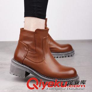 韓版原單 廠價直銷英倫風(fēng)女潮大頭鞋厚底短靴粗中跟秋冬加絨鞋子騎士靴原始圖片2
