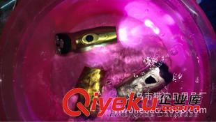 剃須刀 跑江湖土豪金驗(yàn)鈔刮胡刀帶鏡子電動(dòng)剃須刀博朗第二代3充電剃須刀原始圖片3
