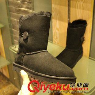 UGG5803羊毛 批發(fā)雪地靴 牛筋底澳洲皮毛一體雪地靴 5803中筒保暖 防滑鞋