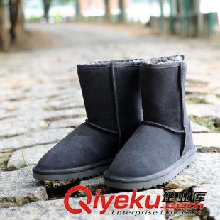 UGG5825牛皮 長(zhǎng)期供應(yīng)批發(fā)雪地靴批發(fā)5825中筒短靴子 zp 牛皮  雪地棉鞋子