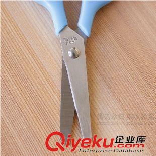 剪刀系列 得力學(xué)生剪刀 多功能剪刀 安全手工剪 長11.4cm 得力6025