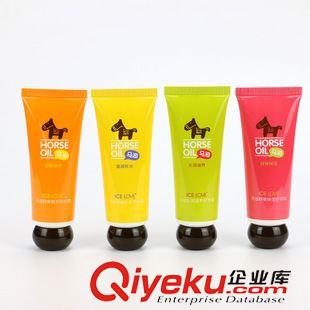 9月16號(hào)新品 秋冬防干裂深層補(bǔ)水膚霜 冰之戀馬油滋潤補(bǔ)水護(hù)手霜 義烏批發(fā)原始圖片2