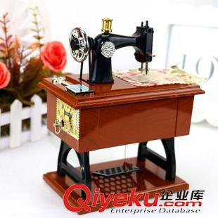 9月2號新品 YL2010  仿古縫紉機八音盒音樂盒 十元店貨源 義烏精品批發(fā)原始圖片3