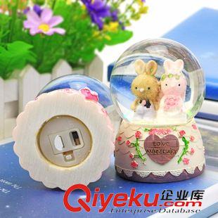 9月4號(hào)新品 新款燈光水晶球 家居樹脂擺件 十元精品店貨源 義烏批發(fā)原始圖片3