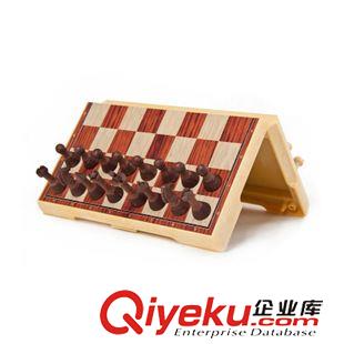 國(guó)際象棋 UB友邦 桌飛系列個(gè)性版圓角款木塑?chē)?guó)際象棋chess 磁性折疊益智類(lèi)