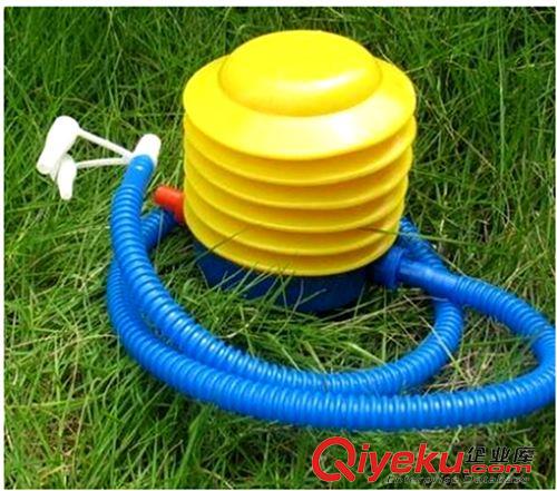 跳馬  跳跳鹿  搪膠動(dòng)物 廠(chǎng)家直銷(xiāo) 充氣工具打氣筒批發(fā) 腳踩打氣筒 腳踩充氣泵打氣泵批發(fā)原始圖片3