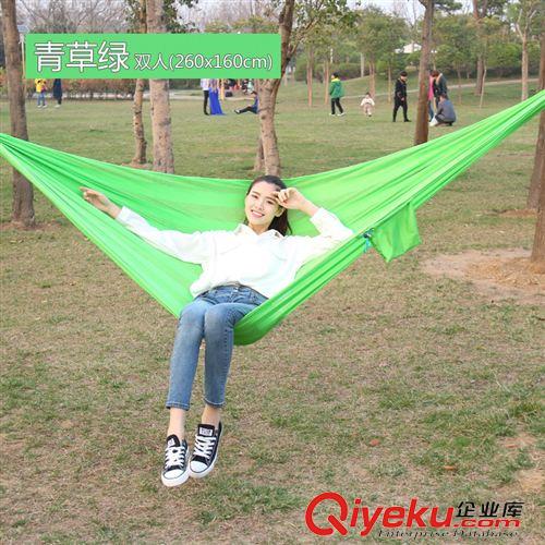 未分類 正品甲殼蟲戶外休閑雙人吊床冰絲網(wǎng)狀透氣網(wǎng)布單人網(wǎng)孔室內(nèi)秋千原始圖片3