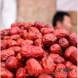 狗頭棗/和田大棗 【和田大棗】2014年跑江湖地?cái)傂庐a(chǎn)品狗頭棗和田大棗展會(huì)熱賣(mài)大棗原始圖片3
