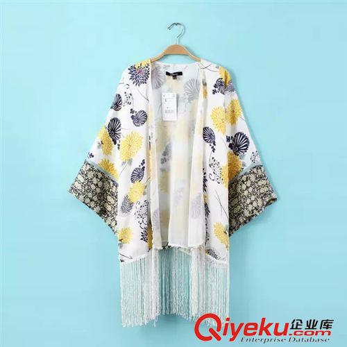 2015年4月10日上新 2015夏裝新款 歐美風(fēng)定位印花白色流蘇和服 披肩外套女原始圖片3