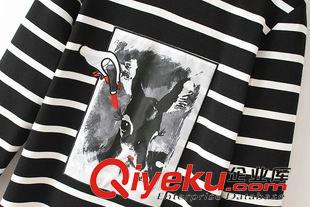 9月1號 周二上新 BN2015秋季新款黑白條紋歐美貼布繡趣味圖案連衣裙修身打底短裙原始圖片3