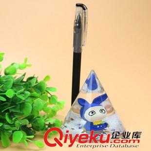 10月13號(hào)新品 新款創(chuàng)意錐型A仔擺件 臥室書桌筆插裝飾品工藝品禮品義烏精品批發(fā)原始圖片3