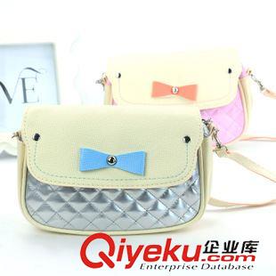 10月5號(hào)新品 廠家直銷多功能新款手拿蝴蝶結(jié)挎包 9.9 十元店貨源 義烏精品批發(fā)原始圖片3