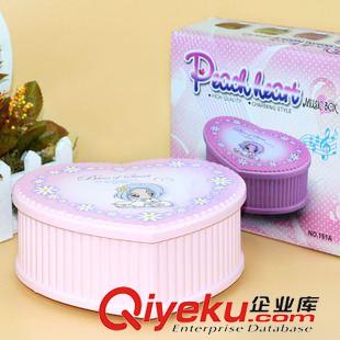 貝殼/樹脂工藝品 9213心形音樂盒女孩芭蕾八音盒帶鏡首飾盒 十元店地攤貨源批發(fā)