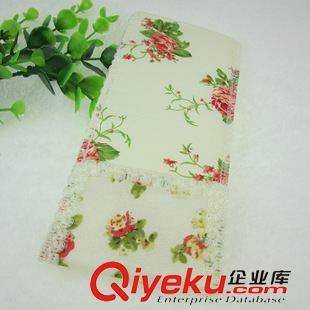 日常家居用品 卡裝骰子 骰子 娛樂用品 兩元批發(fā)  義烏2元  環(huán)保骰子