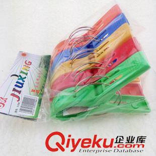 臉盆 米篩 菜籃等塑料制品 五個(gè)曬被夾 被夾 塑料制品 家居用品 日用品 義烏2元