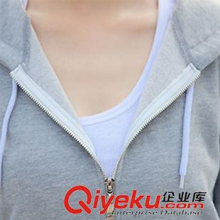女式套裝 春秋秋裝新爆款運動衛(wèi) 衣套裝春秋季女款休閑套裝（三件套）原始圖片2