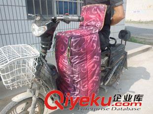 地攤新奇產品 冬季電動車擋風被 連體擋風被 電瓶車防風防水被加大加厚批發原始圖片3