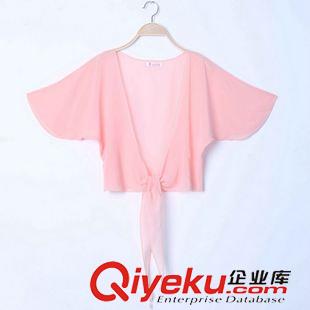 靜物拍攝 攝影女裝套裝拍照服務(wù)靜物平鋪拍攝場景灰底平鋪拼拍攝一件起拍
