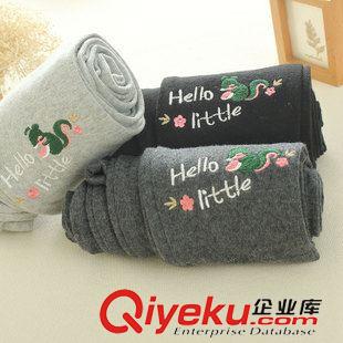 10月5號(hào)新品 2015秋季新款刺繡小松鼠 純棉百搭顯瘦 彈力打底褲女小腳褲 3386