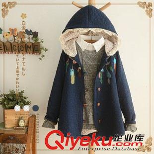 9月19日新品 日系森女系 小清新彩色翎羽圖案連帽棉短外套女 3031