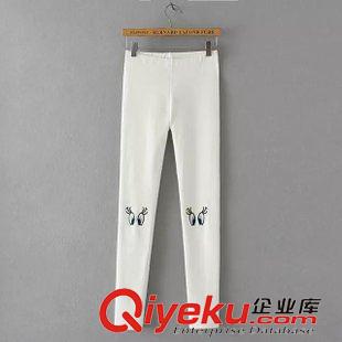 9月14日新品 秋季新品日系森女系刺繡眼睛磨毛打底褲 女2898