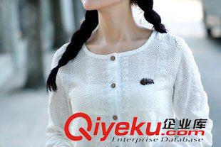 8月31日新品 2015秋款學(xué)院風(fēng)文藝小清新全棉繡花點(diǎn)點(diǎn)拼接抽繩襯衫2391原始圖片3