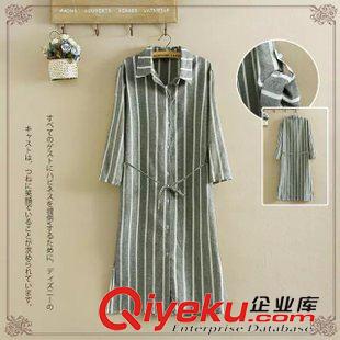 8月22日新品 2015秋季日系森女系寬松系帶粗條紋長(zhǎng)款襯衫裙 女2116