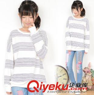 8月17日新品 森女部落2015秋裝新款小清新細條紋甜美學(xué)生蝙蝠袖衛(wèi)衣 1966