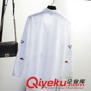 8月14日新品 2015秋季新品森女日系時尚刺繡恐龍開衫襯衫女 1901原始圖片2