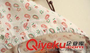 8月7日新品 2015初秋新款女裝日系碎花拼接帽刺繡蘋果下系帶連帽外套女1722