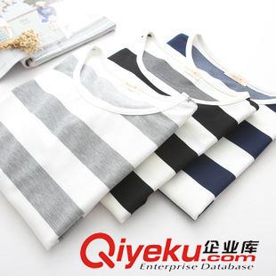 8月5日新品 2015秋裝新款 日系森女 經(jīng)典粗條紋寬松短款t恤 女裝新款 1665原始圖片2