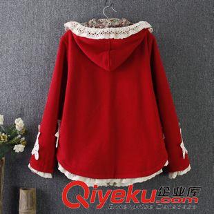 8月5日新品 2015冬季新款日系森女系鏤空花邊拼接寬松大碼毛呢連帽斗篷短1668原始圖片3
