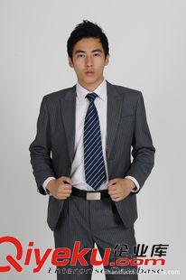 男西服 【廠家直銷】廠家讓利直銷休閑西服 上海定做西服、西服生產廠家