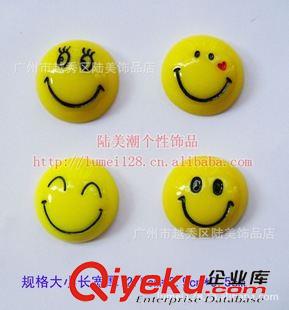 中號卡通樹脂DIY配件 卡通胸章熱賣 批發(fā)朋克風(fēng)格配件 歌特舌頭樹脂配件 卡通胸章