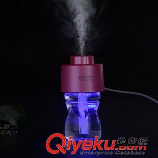 usb產(chǎn)品 新款瓶蓋加濕器 USB夜燈加濕器 迷你加濕器 自帶水瓶 廠家批發(fā)