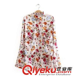 9月21日 歐洲站春秋女裝新 女士 翻領(lǐng)綠底水墨花朵中長(zhǎng)款襯衫1TH-9.576