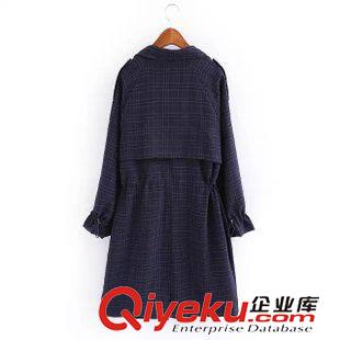 9月11 時尚文藝范秋裝 女士大翻領肩章抽繩松緊腰格子風衣14ZW-9.344原始圖片2