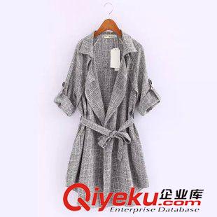 9月11 時(shí)尚潮款秋裝 女不規(guī)則可挽袖粗麻格子系帶風(fēng)衣14ZW-9.342