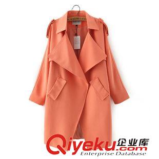 9月13 韓版氣質秋裝 女純色大翻領肩章斜口袋暗扣蝙蝠袖風衣21ZY-9.409