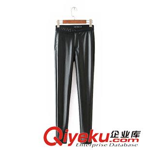 15年9月6-10 時尚百搭爆款 女士兩粒扣純色彈力皮褲長褲小腳褲25BC-9.266