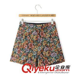 15年9月1-5 歐洲站秋裝 女士復古花朵碎花提花雙口袋短褲11HY-9.069