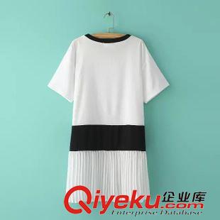 15-7月01-05 韓版氣質(zhì)新款 女士黑白拼色百褶拼接下擺短袖雪紡連衣裙6MM-7.062