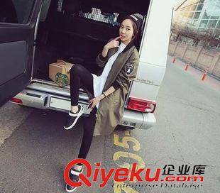 15-7月01-05 韓版大氣百搭新款 女式寬松大碼立領(lǐng)中長款棒球服風(fēng)衣2WP-7.055