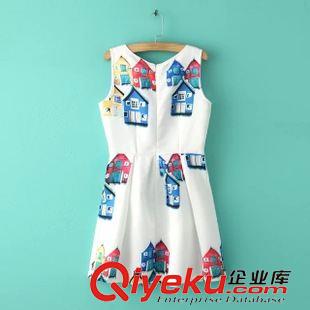 15-6月6-10 韓版簡約人氣爆款 女甜美溫馨彩色小屋印花無袖連衣裙25BC-6.112原始圖片2