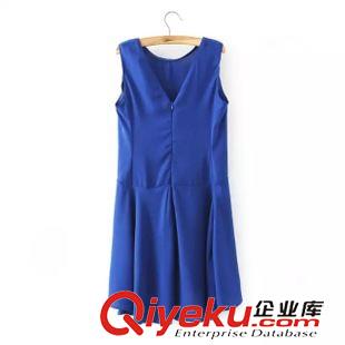 15-6月1-5 歐洲站氣質(zhì)熱賣爆款 女修身顯瘦純色后V露背無(wú)袖連衣裙1XZ-6.104